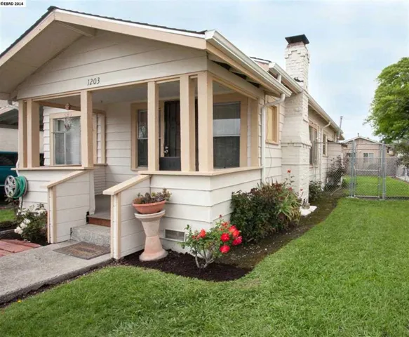 1203 Connecticut Ave, San Pablo, California 94806-2249