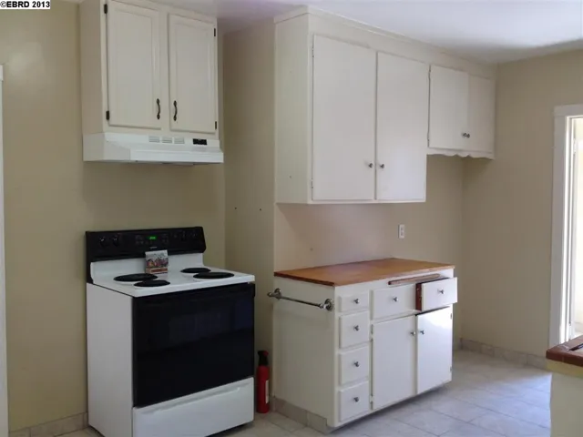 253 Wellington Ave, Concord, California 94520-1114