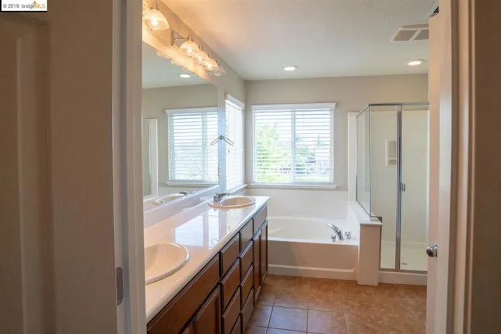 1222 Picadilly Ln, Brentwood, California 94513