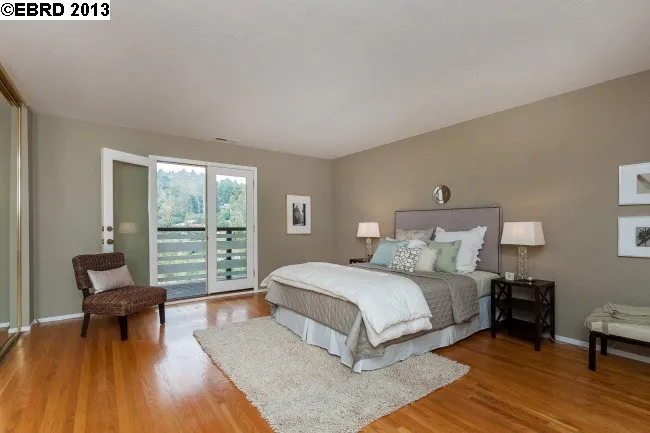 6207 Westover Dr, Oakland, California 94611-2406