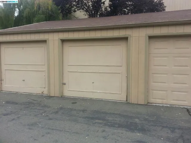 165 Oddstad Dr. 84, Vallejo, California 94589-3426