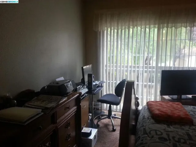 165 Oddstad Dr. 84, Vallejo, California 94589-3426