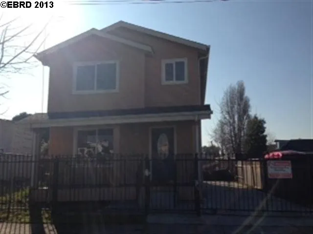 9409 Walter Ave, Oakland, California 94603