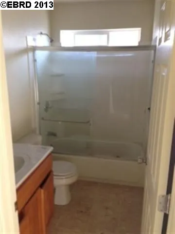 9409 Walter Ave, Oakland, California 94603