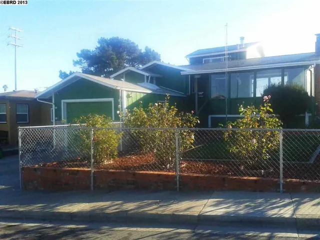 1539 Nob Hill Ave, Pinole, California 94564-2426
