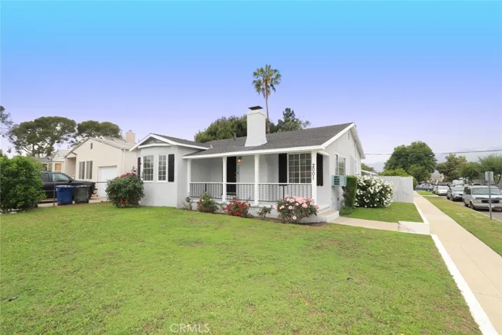 2001 W Monterey Avenue, Burbank, California 91506