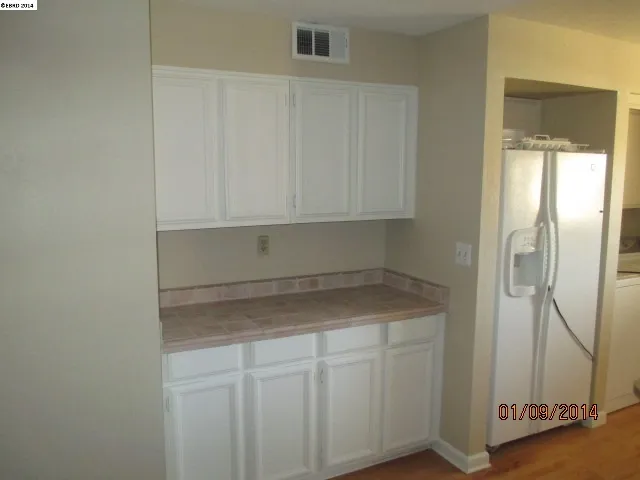 1851 Harrison St 3, Concord, California 94520-2311