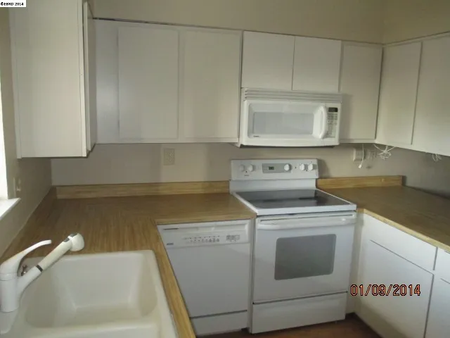 1851 Harrison St 3, Concord, California 94520-2311
