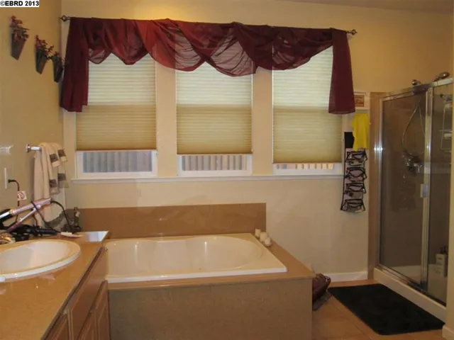 500 Hawthorne Ct, Discovery Bay, California 94505-2601