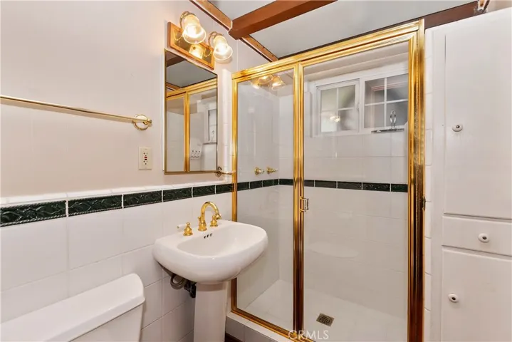 443 Iris Drive, Twin Peaks, California 92391