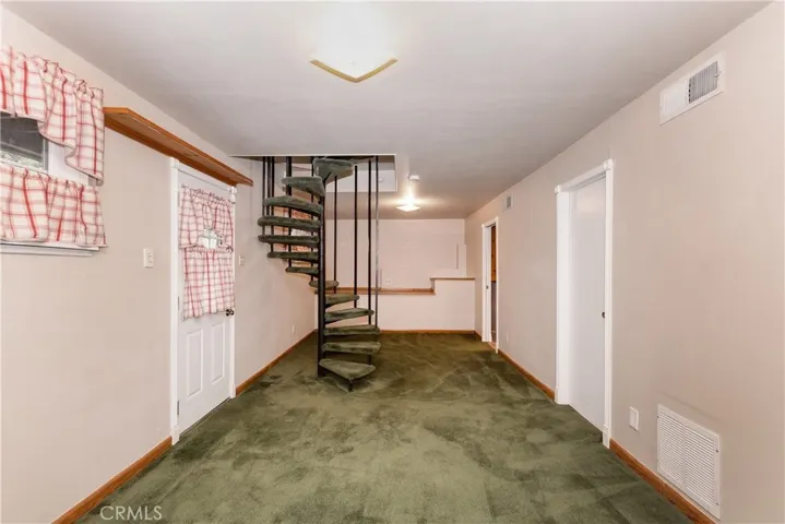 443 Iris Drive, Twin Peaks, California 92391