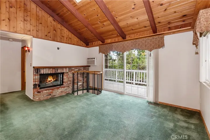 443 Iris Drive, Twin Peaks, California 92391