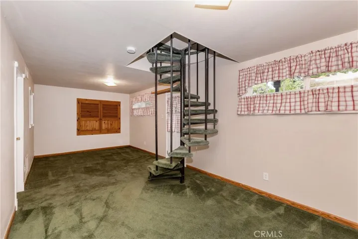 443 Iris Drive, Twin Peaks, California 92391