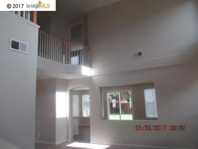 2433 Colby Ct, Tracy, California 95377