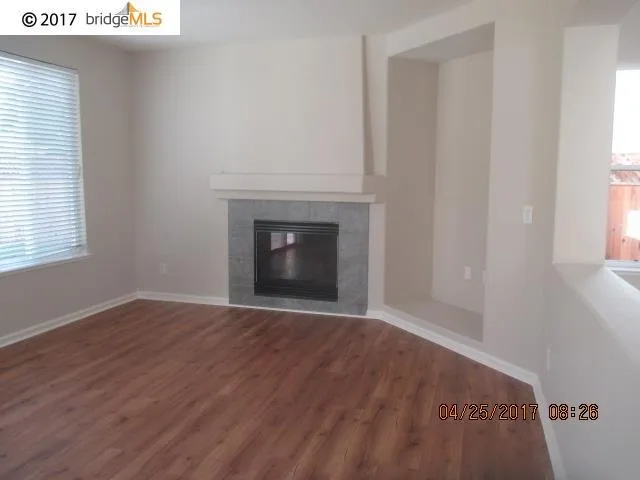 2433 Colby Ct, Tracy, California 95377