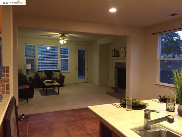 1112 Tachella Way, Brentwood, California 94513