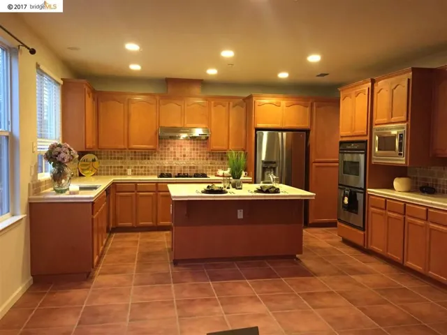1112 Tachella Way, Brentwood, California 94513