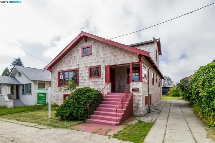 1637 Berkeley Way, Berkeley, California 94703