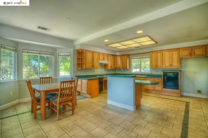 1200 Chestnut St, Brentwood, California 94513