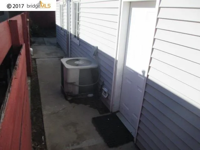 1908 Biglow Dr, Antioch, California 94509