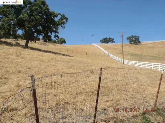 5525 Old School Rd, Danville, California 94588