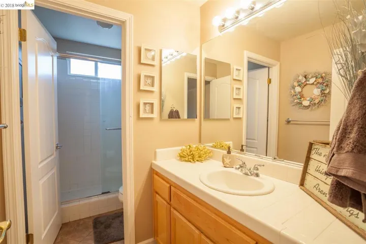 385 Roundhill Dr, Brentwood, California 94513