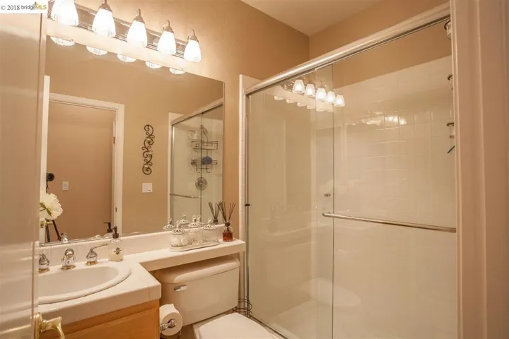 385 Roundhill Dr, Brentwood, California 94513