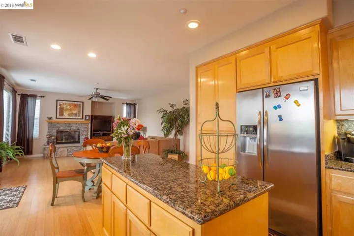 385 Roundhill Dr, Brentwood, California 94513