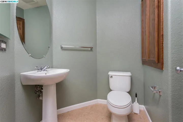 1194 Saratoga Pl, Brentwood, California 94513