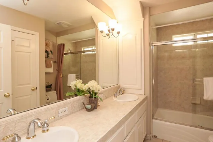 549 Stanford Avenue, Palo Alto, California 94306