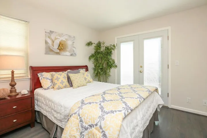 549 Stanford Avenue, Palo Alto, California 94306