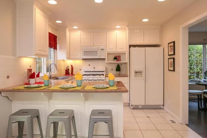549 Stanford Avenue, Palo Alto, California 94306