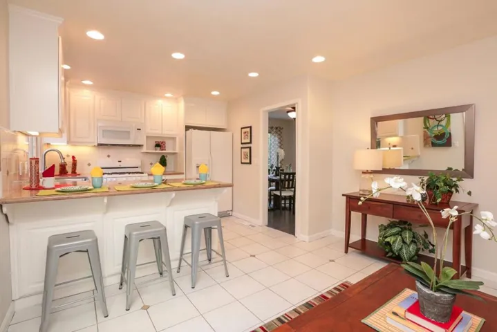 549 Stanford Avenue, Palo Alto, California 94306