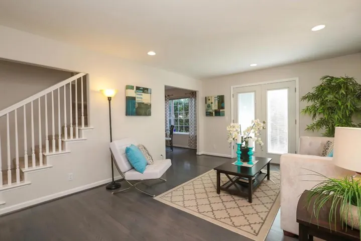 549 Stanford Avenue, Palo Alto, California 94306