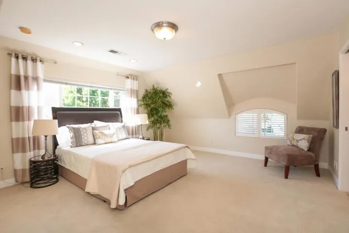 549 Stanford Avenue, Palo Alto, California 94306
