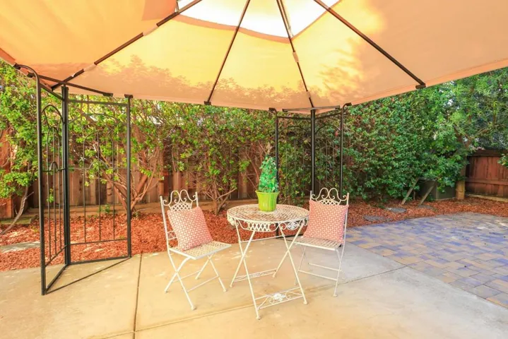 549 Stanford Avenue, Palo Alto, California 94306