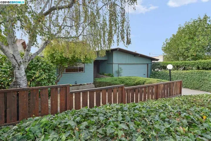 5836 Ralston Ave, Richmond, California 94805