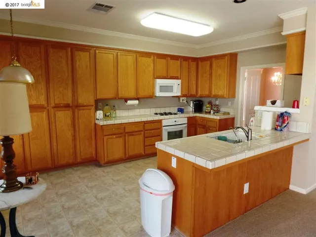1290 Brookdale Dr, Brentwood, California 94513