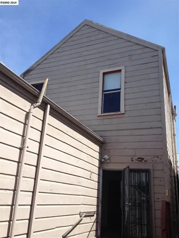 1837 Linden St, Oakland, California 94607-2884