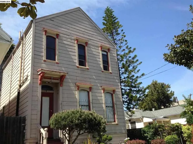 1837 Linden St, Oakland, California 94607-2884