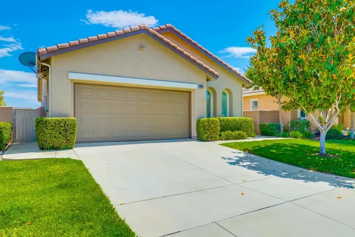28235 Meadowsweet Dr, Menifee, California 92584