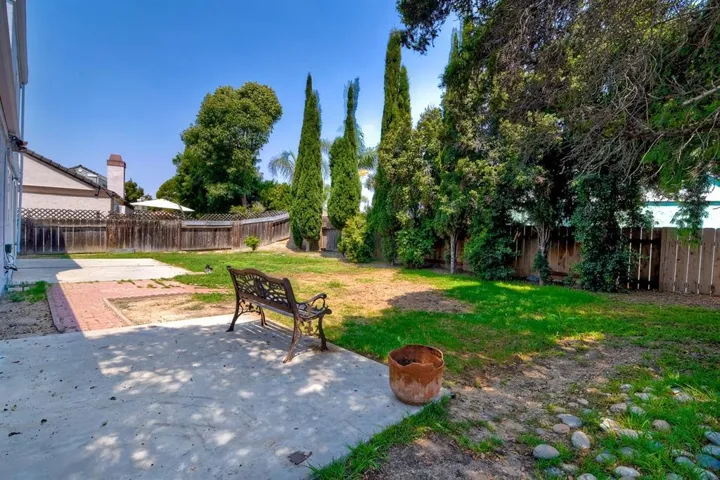 816 Sunningdale Drive, Oceanside, California 92057