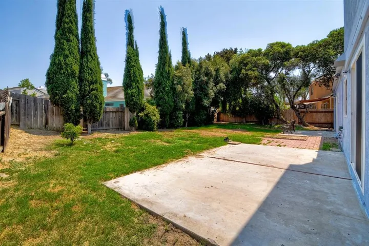 816 Sunningdale Drive, Oceanside, California 92057