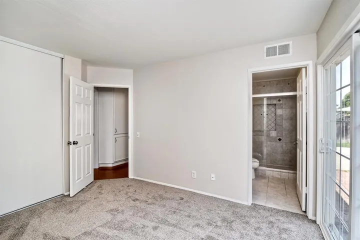816 Sunningdale Drive, Oceanside, California 92057