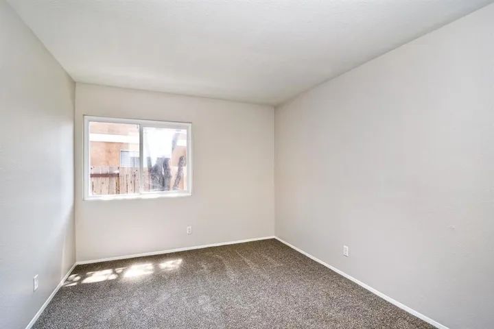 816 Sunningdale Drive, Oceanside, California 92057