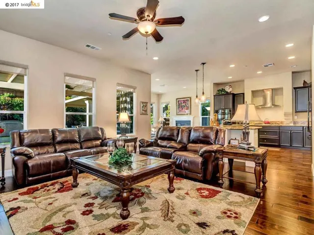 1617 Zinfandel Dr, Brentwood, California 94513
