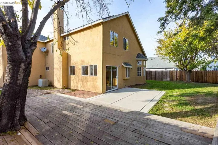 1910 Concannon Dr, Oakley, California 94561