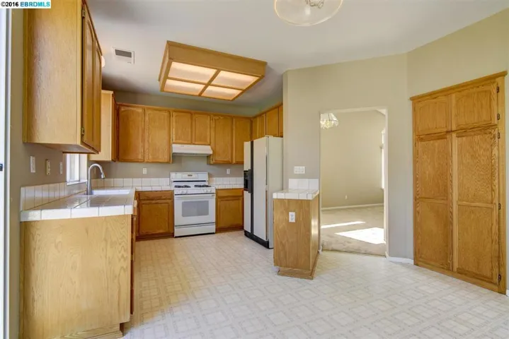 722 Summerwood Dr, Brentwood, California 94513