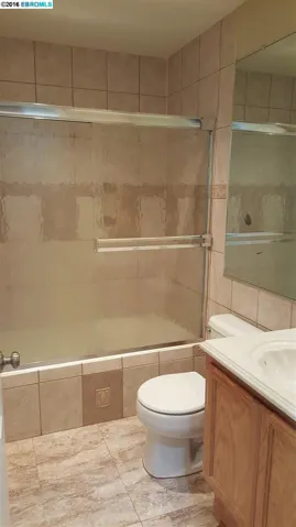 11 Pinenut Ct, Oakley, California 94561