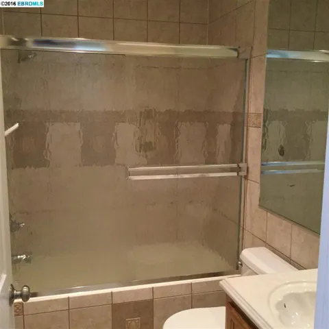 11 Pinenut Ct, Oakley, California 94561